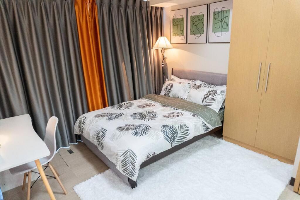 A2J Luxury 2Br Bgc Uptown Suite Near Uptown Mall Manila Eksteriør billede