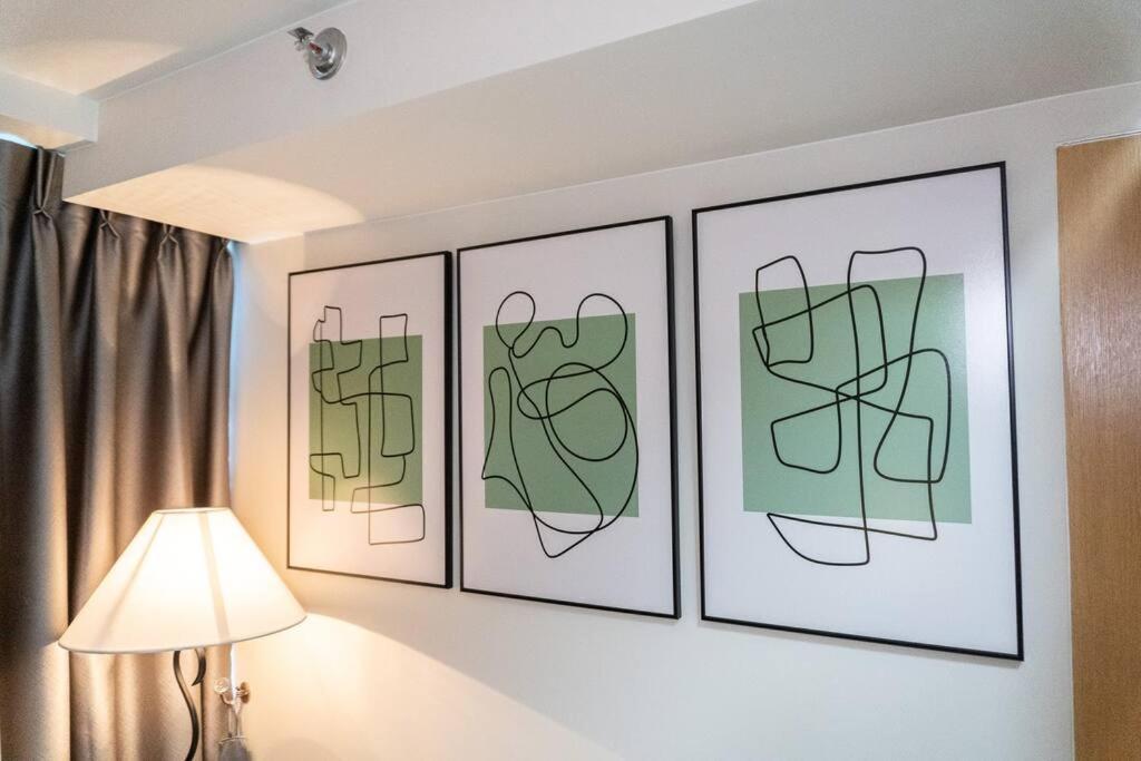A2J Luxury 2Br Bgc Uptown Suite Near Uptown Mall Manila Eksteriør billede