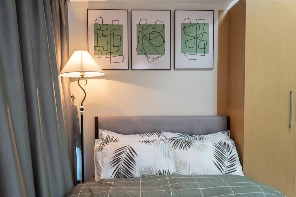 A2J Luxury 2Br Bgc Uptown Suite Near Uptown Mall Manila Eksteriør billede